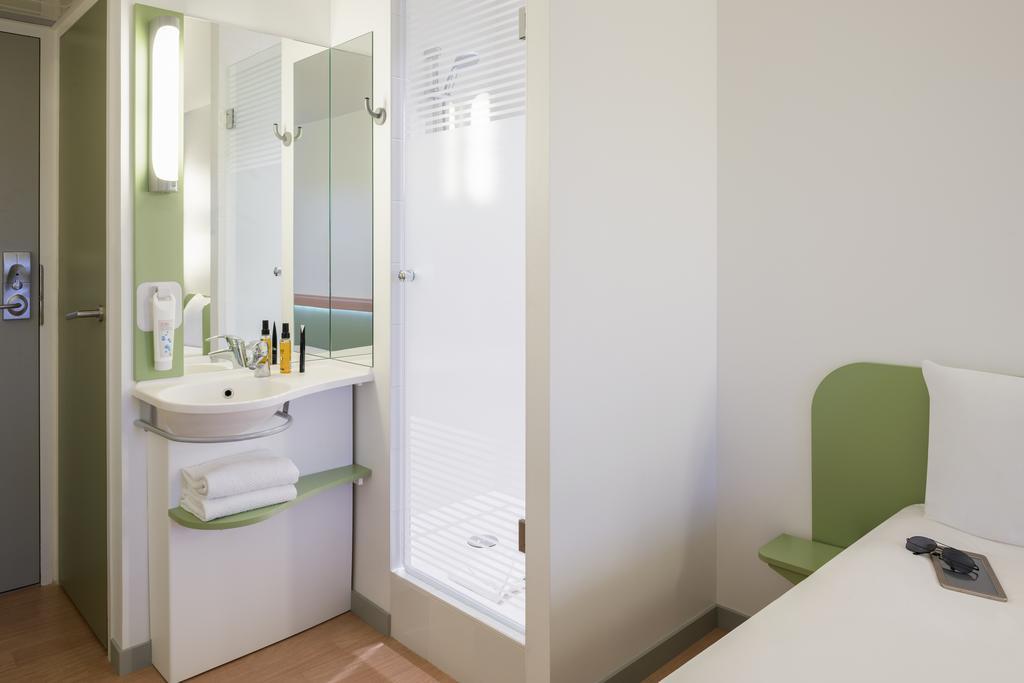 Ibis Budget Bern Expo Ruang foto