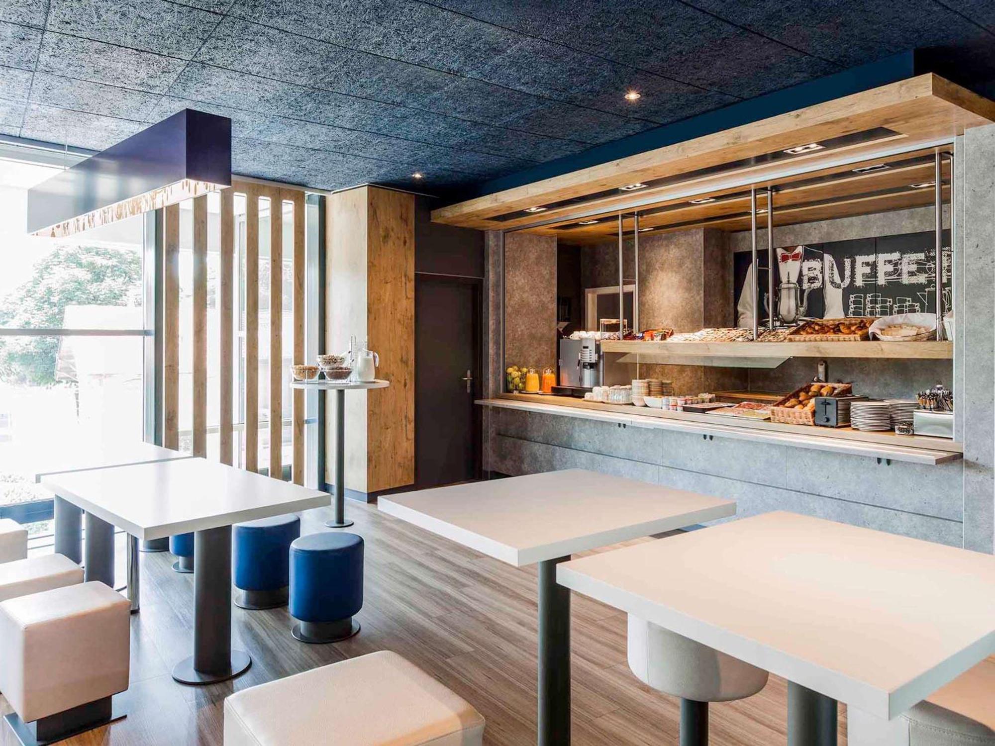 Ibis Budget Bern Expo Bagian luar foto